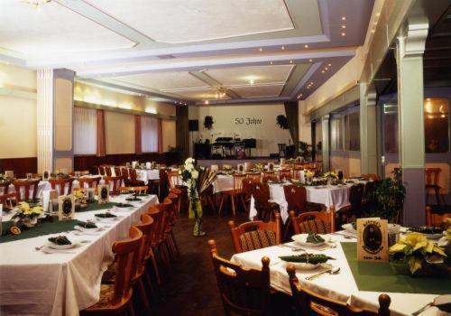 Landgasthof Deutsches Haus Ulmbach Bagian luar foto